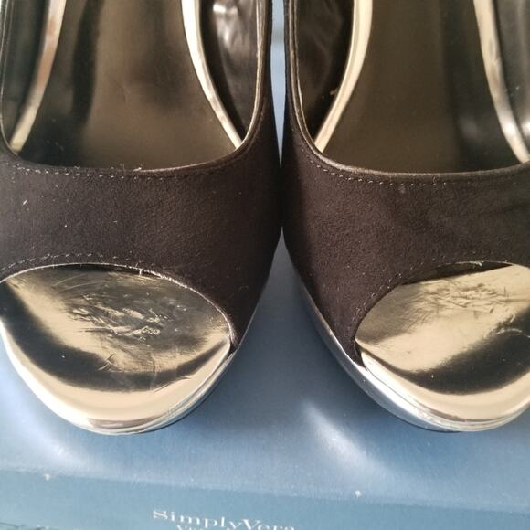 Simply Vera Wang Black Crystal 4 Inch Peep Toe Heels SZ 8 - Picture 3 of 8